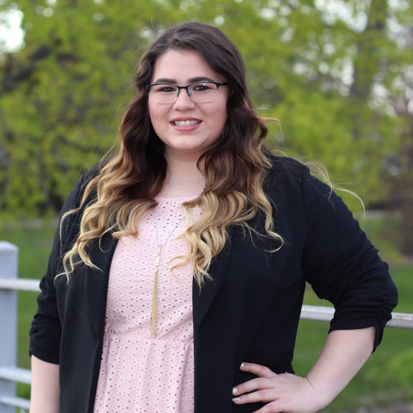 Meet your Posher, Jordan! - Picture 4 of 6